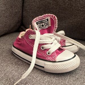 Converse Kids Fuchsia Sneakers